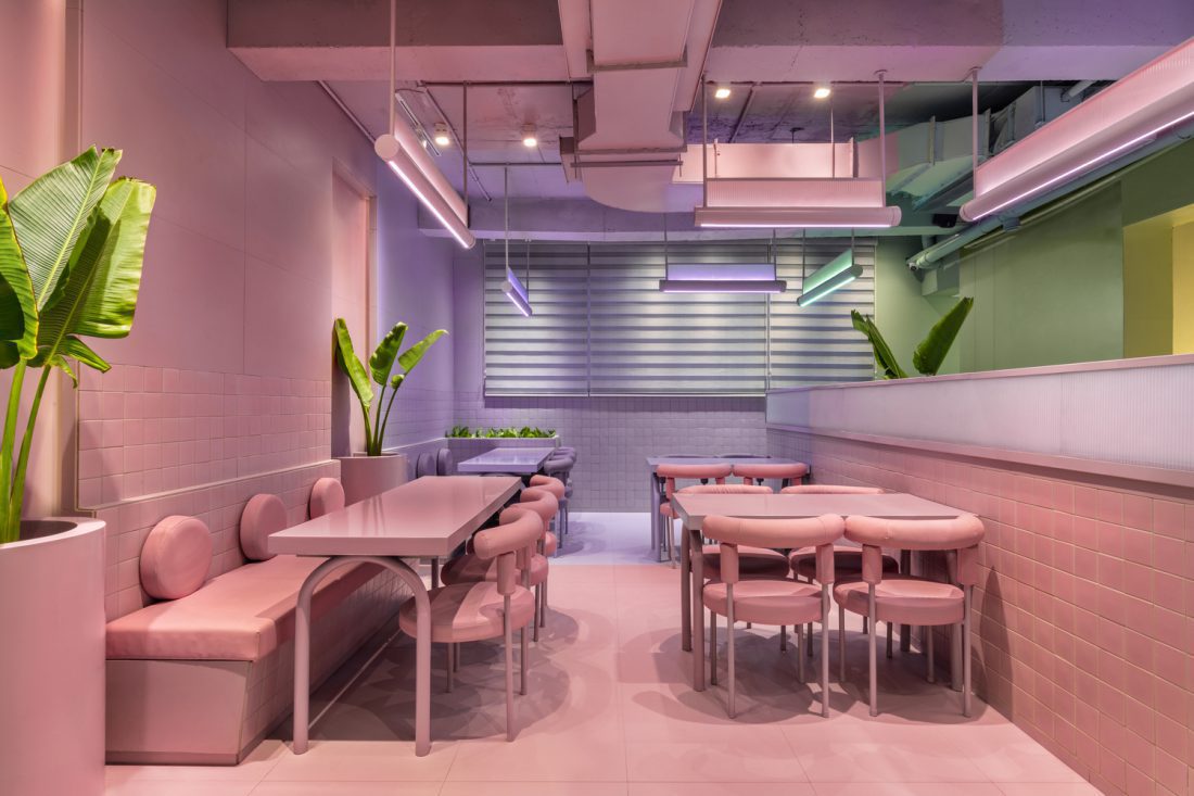 رستوران با رنگ آمیزی خاص - تحریریه آس دیزاین